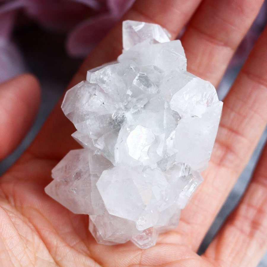 Апофиллит (сросток кристаллов)