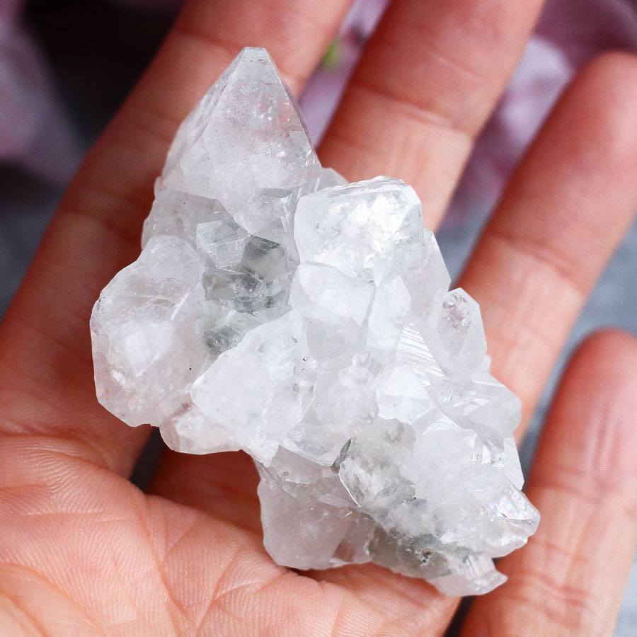 Апофиллит (сросток кристаллов)