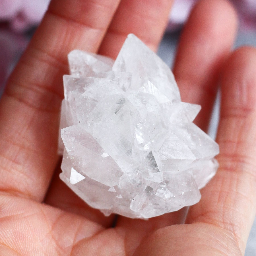 Апофиллит (сросток кристаллов)