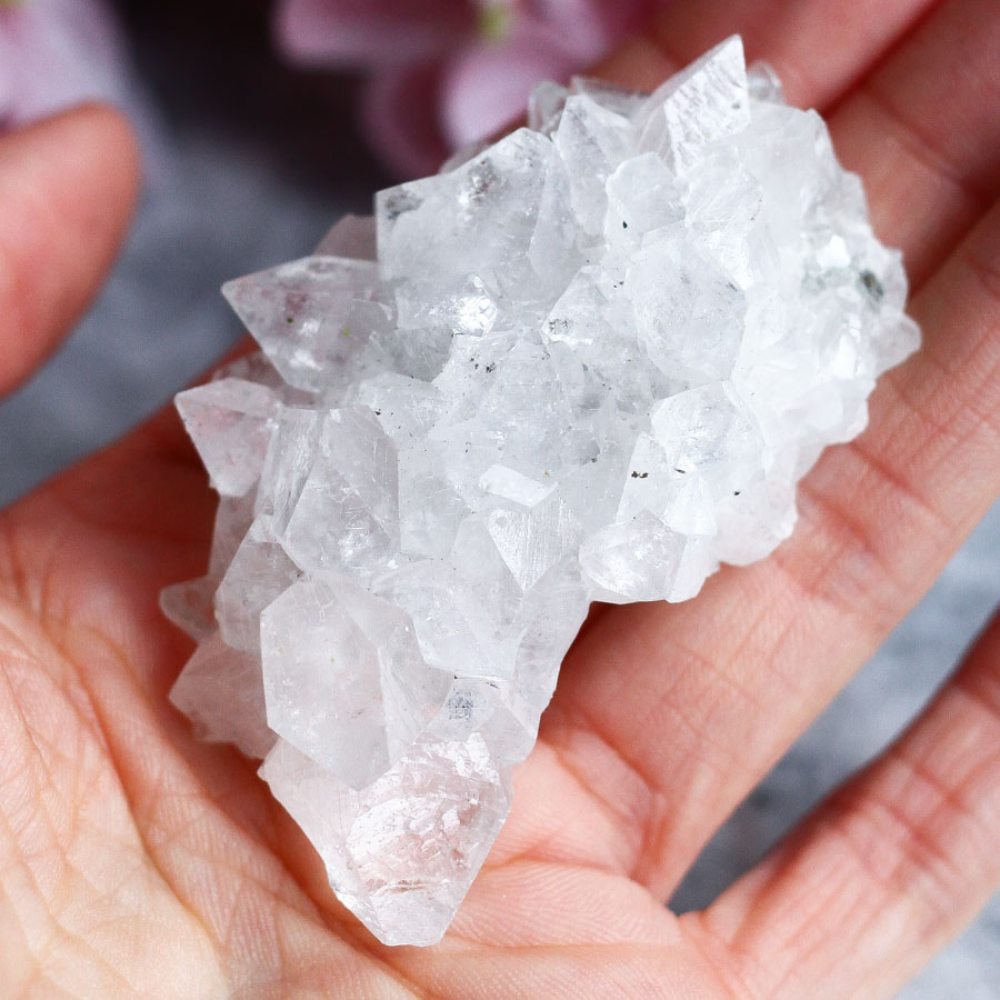 Апофиллит (сросток кристаллов)