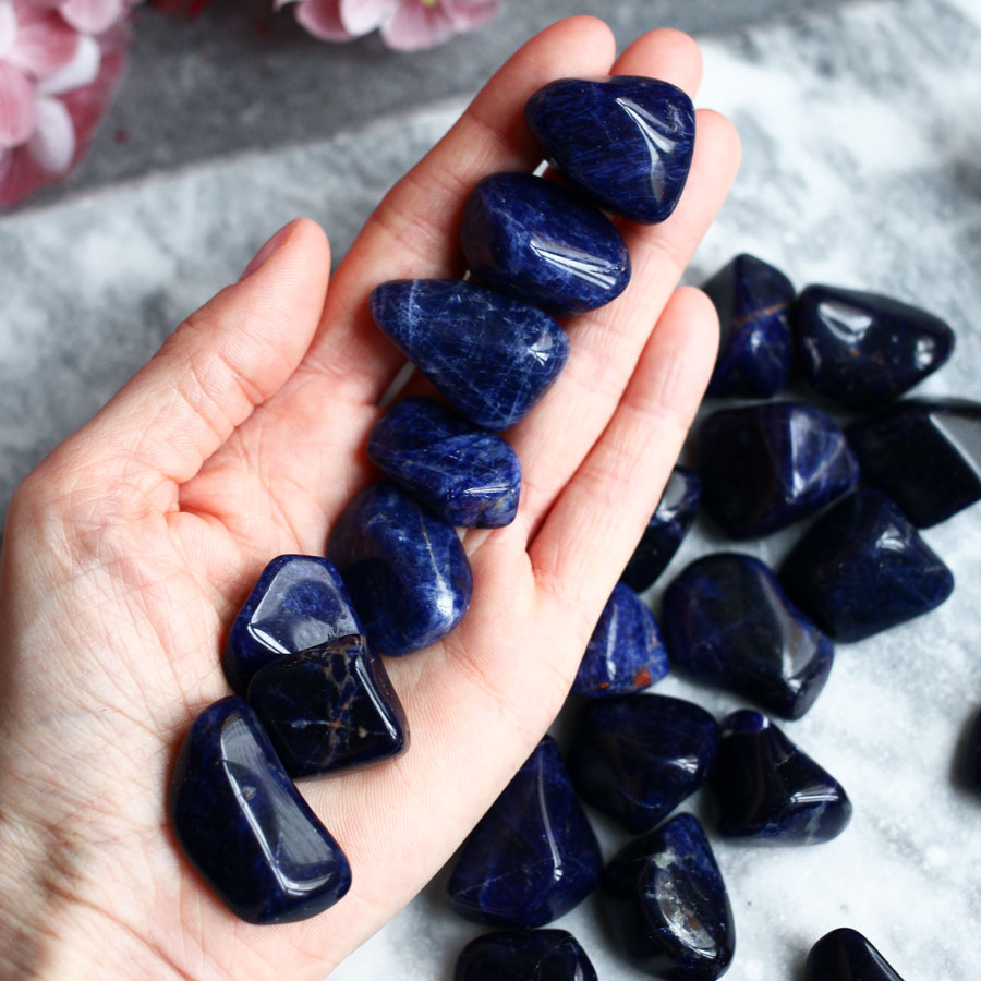 Галтовка содалита