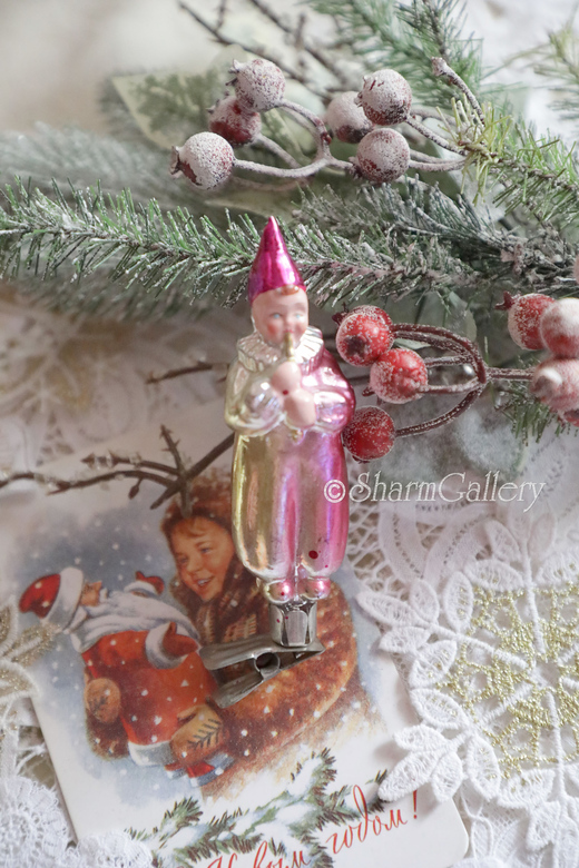 Клоун с дудочкой. №25. Елочная игрушка на прищепке, СССР.