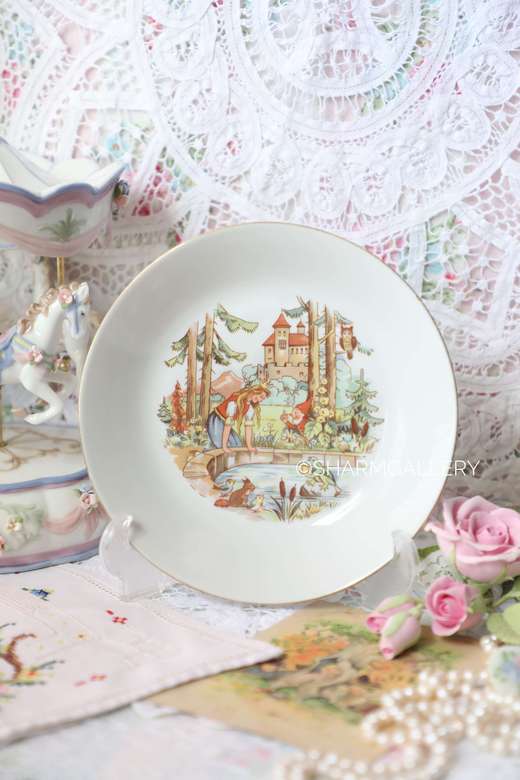 Фарфоровая тарелка - сказки "Принц лягушонок", ф-ка Кольдиц, ГДР.