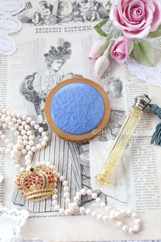 Винтажная пудреница "Лазурь", латунь СССР.