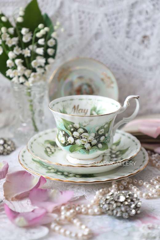 Винтажное чайное трио цветок месяца "Май Ландыш". Royal Albert Англия.