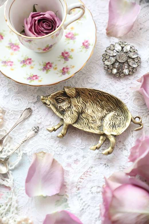 Винтажная подставка пепельница "Кабанчик" бронза, Бельгия.