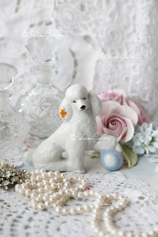 Статуэтка "Пудель с мячом". Фарфор, Дулево.