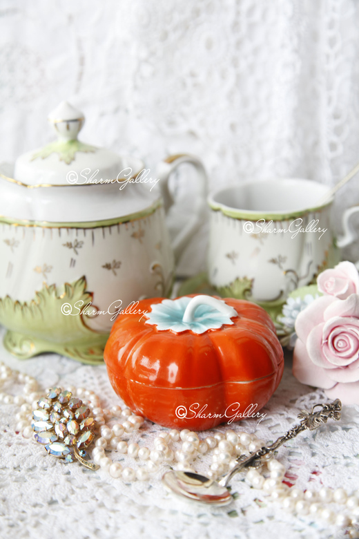 Масленка фарфор "Помидор". №2 ДФЗ Вербилки, СССР.