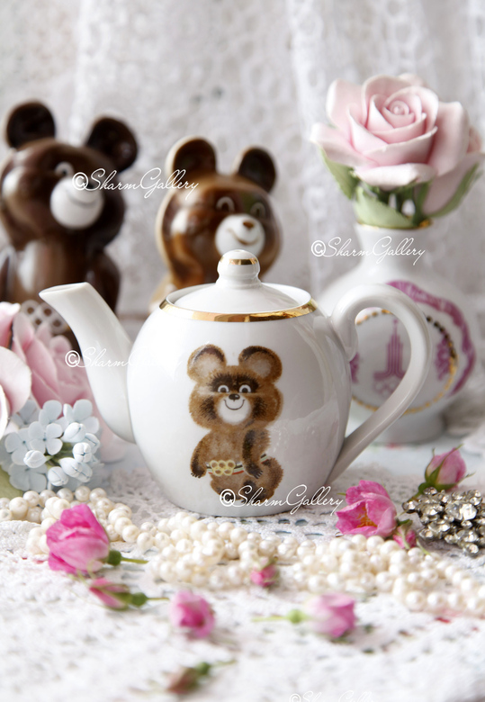 Чайник заварочный, фарфор Дулево. Олимпиада 80.