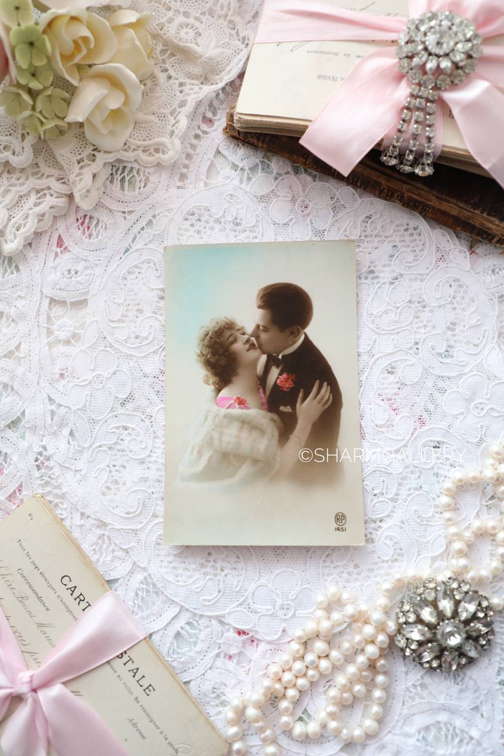 Старинная открытка №28. Франция, 1930гг., подписана.