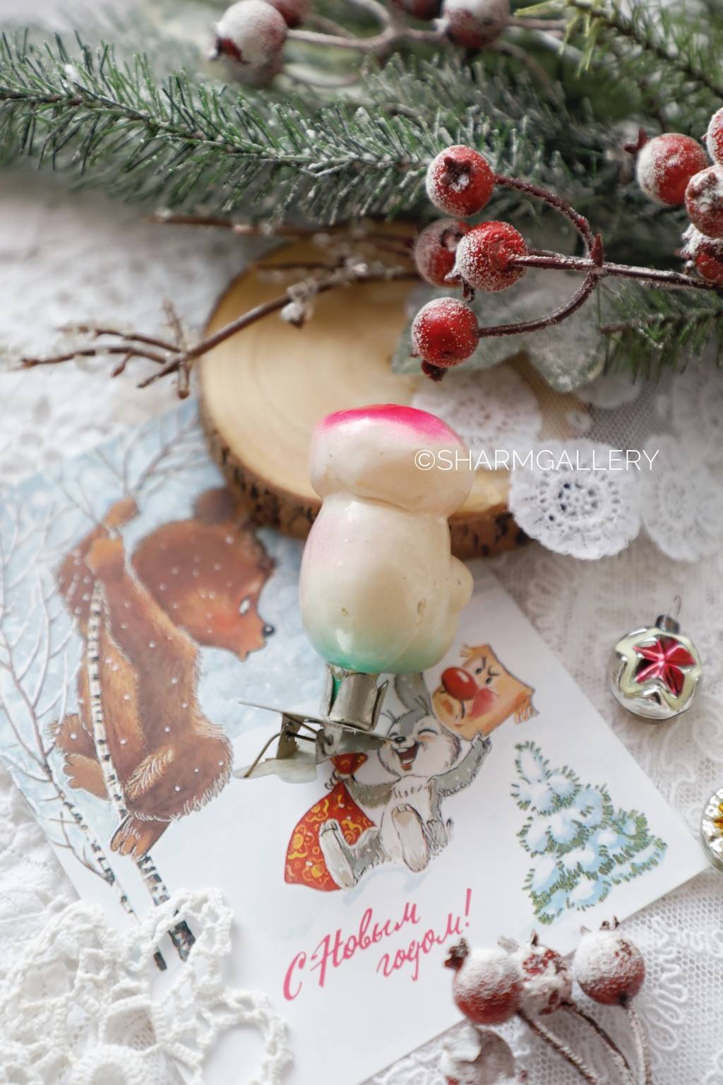 Грибочки. №3. Винтажная елочная игрушка, стекло на прищепке. СССР.