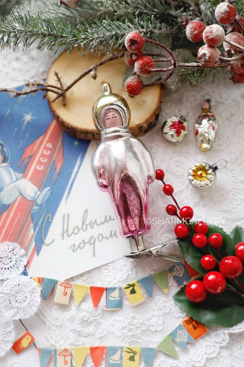 "Космонавт" №14. Елочная игрушка на прищепке, СССР.