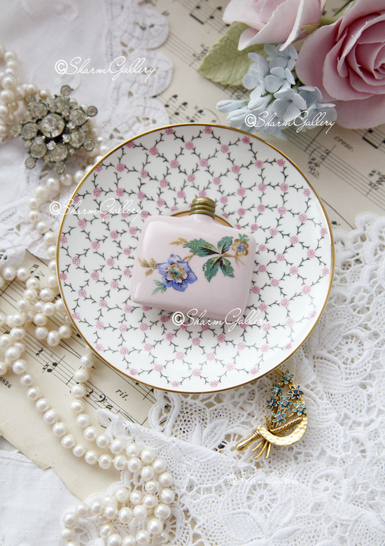 Фарфоровый флакон для духов розовый, Германия 1950-60гг.