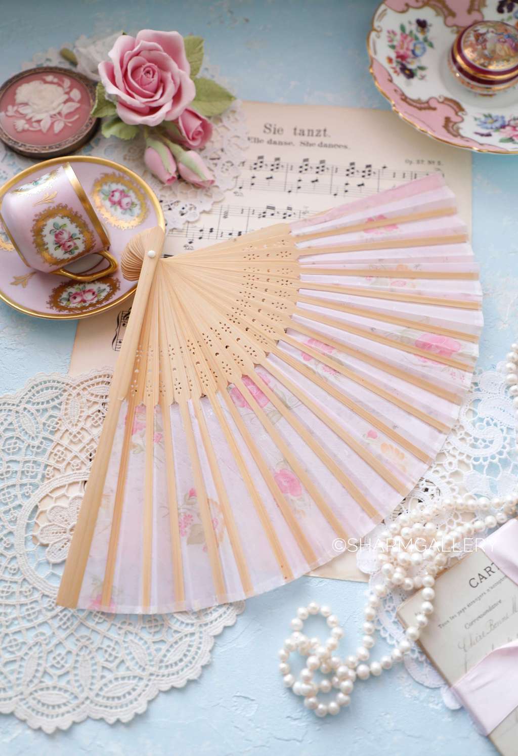 Веер нежно - розовый, соломка Япония, Винтаж.