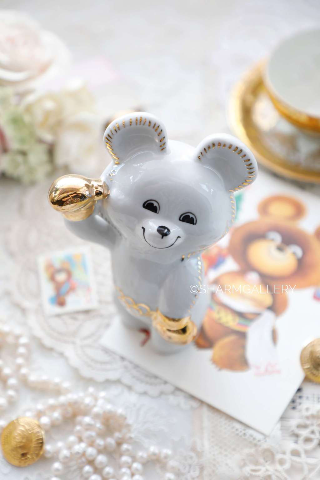 Фарфоровая статуэтка "Мишка Олимпийский Боксер", СССР.