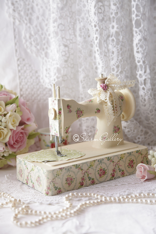 Швейная машинка - "Vanilla". Винтаж.