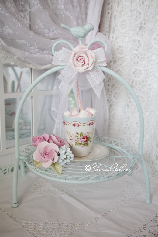 Металлическая подставка "Мятная птичка".