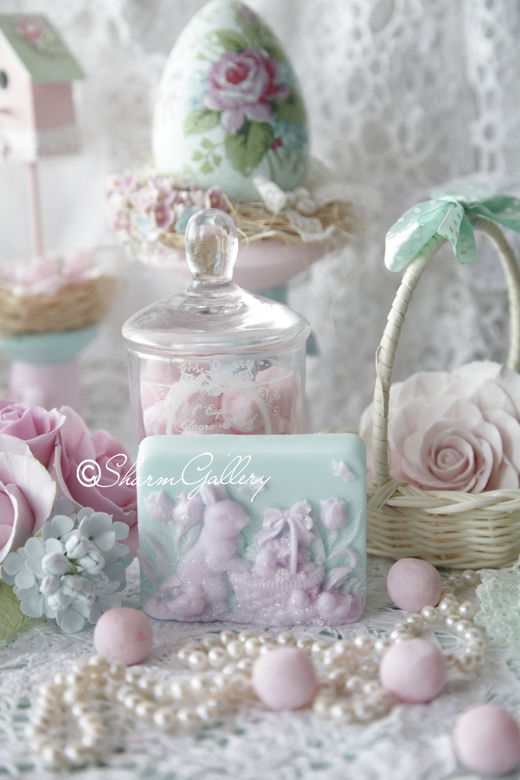 Мыло ручной работы "Кролик и пасхальная корзинка". Пасхальная коллекция мыла.