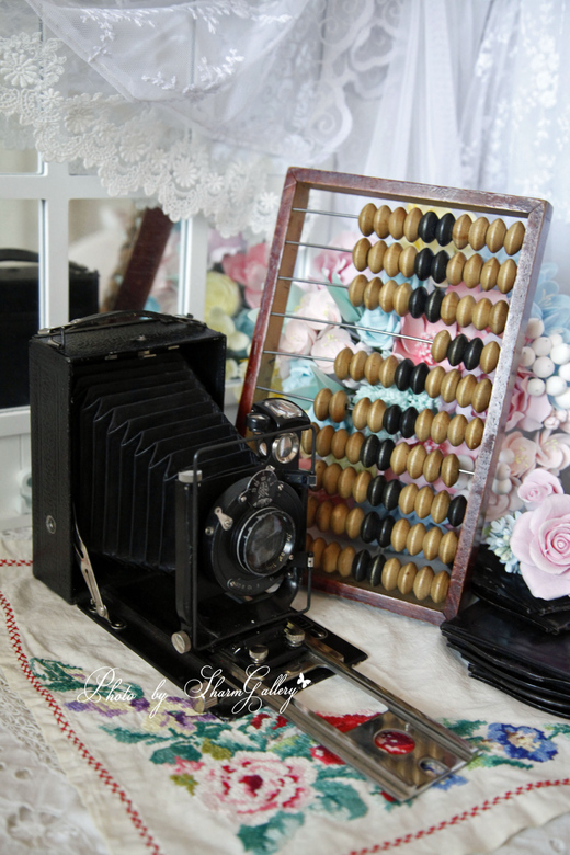 Старинный фотоаппарат "Фотокор".