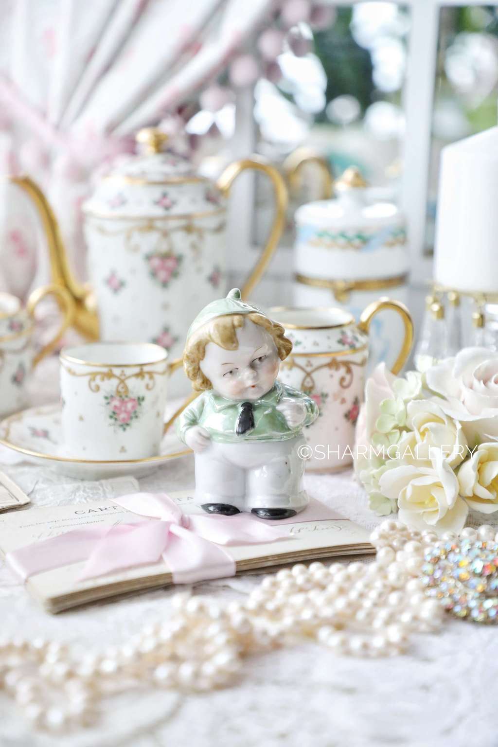 Солонка "Мальчик", немец, винтаж, фарфор, Германия.