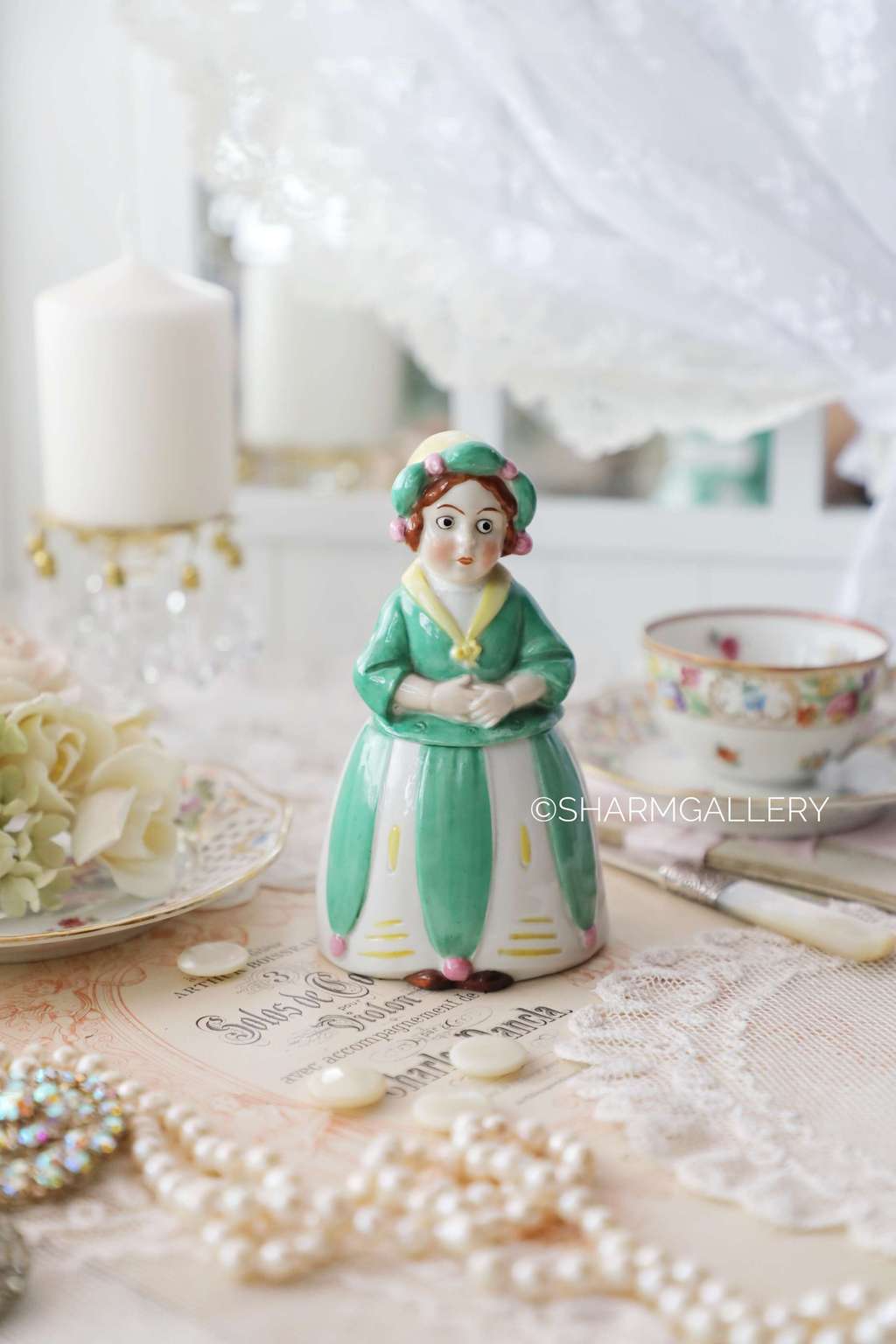 Редкость! Баночка для горчицы или сахара "Дама", серия «Бюргеры» фарфор, Германия.