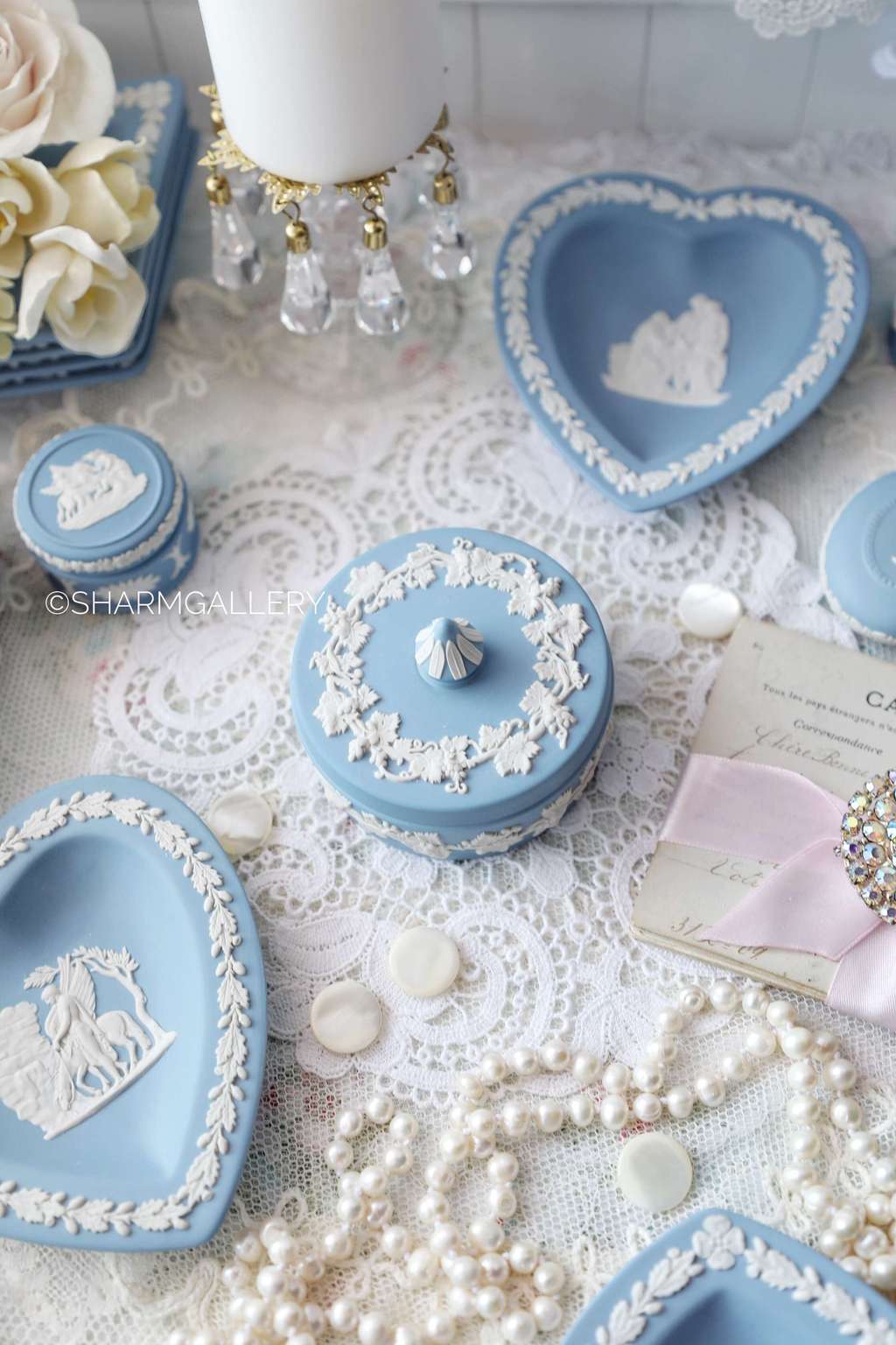 Шкатулка «Виноградная лоза» бисквитный фарфор Веджвуд, Wedgwood Англия.