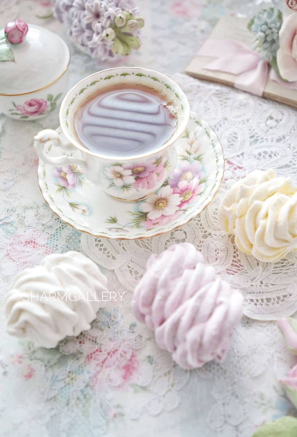 Чайная пара Цветок месяца Октябрь/Космея, костяной фарфор Royal Albert Англия.