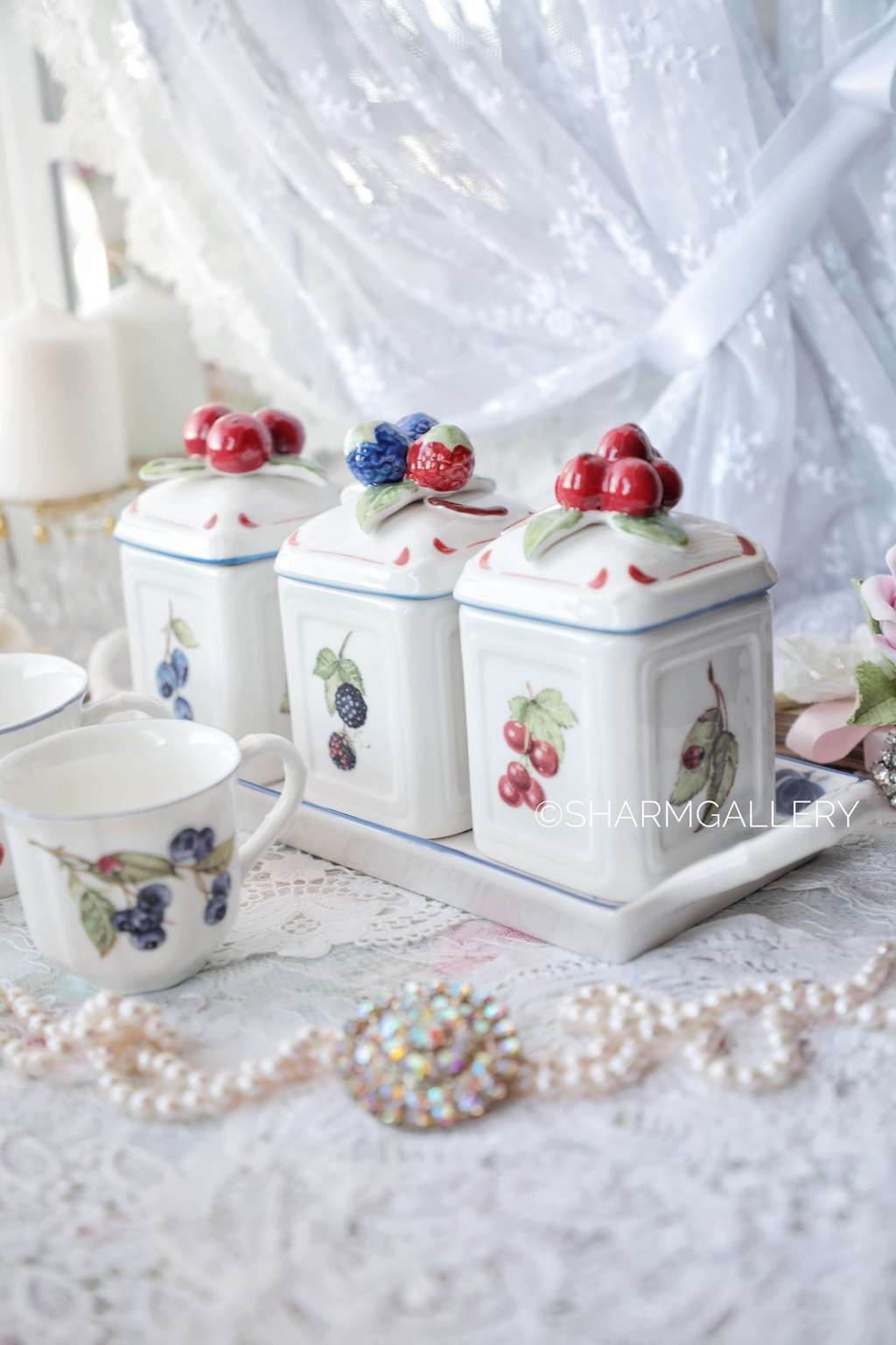 Набор баночек на подносе "Cottage ” фарфор Villeroy & Boch Виллерой Бох Германия.