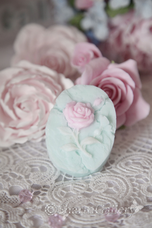 "Rose on the stone". Натуральное мыло ручной работы.