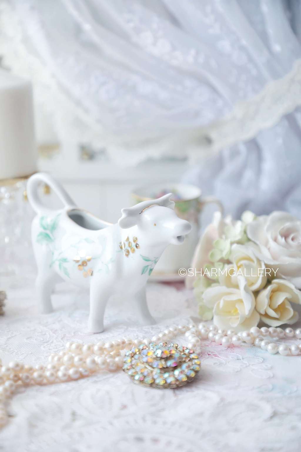 Сливочник - корова «Ветка смородины» 70мл., фарфор Leander Чехия.