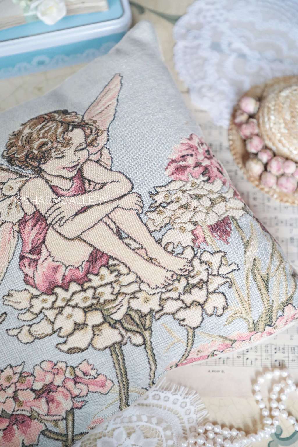 Подушка гобелен, «Цветочные феи», Германия.