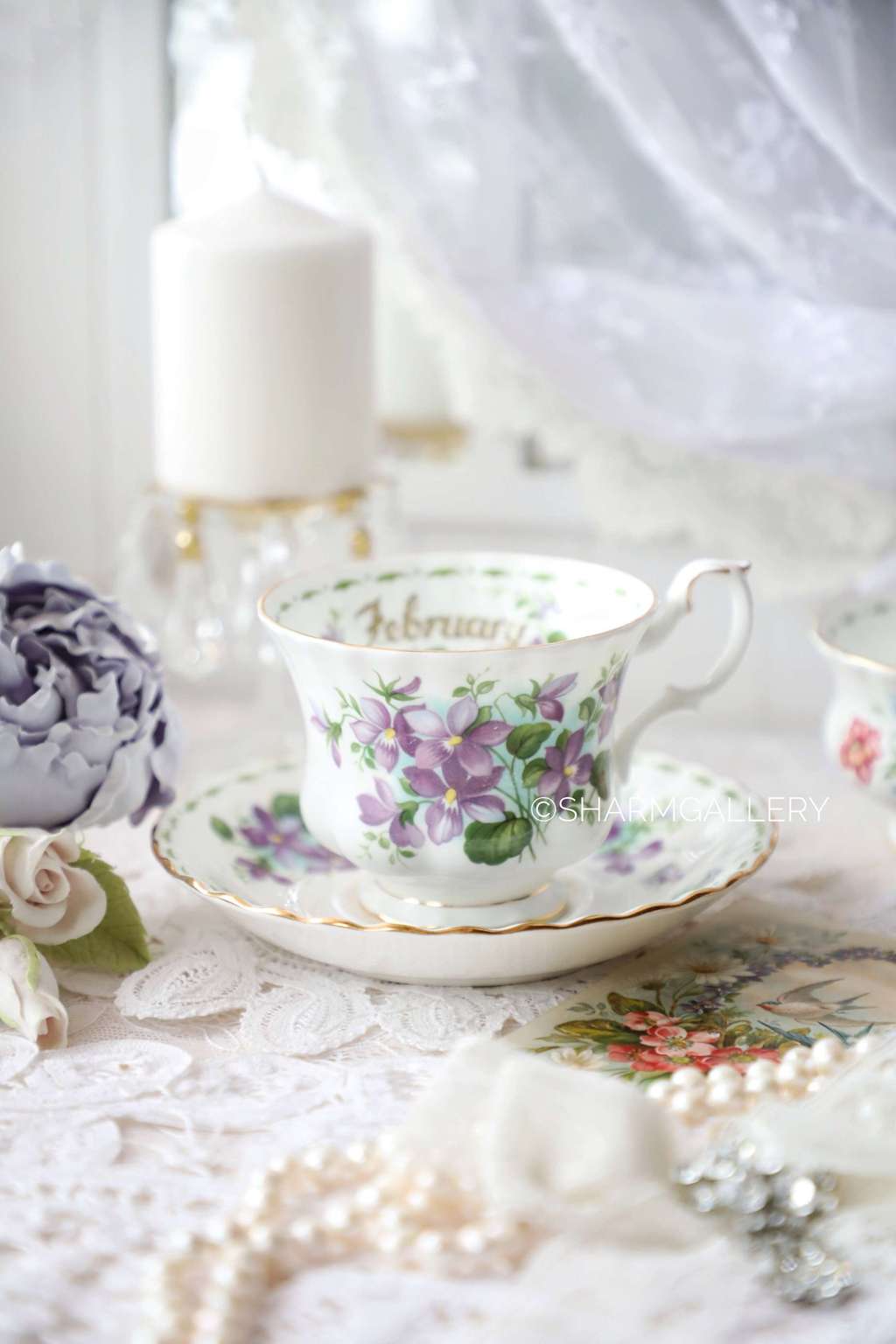 Чайная пара «Цветок месяца» Февраль/Фиалка, фарфор Royal Albert Англия.