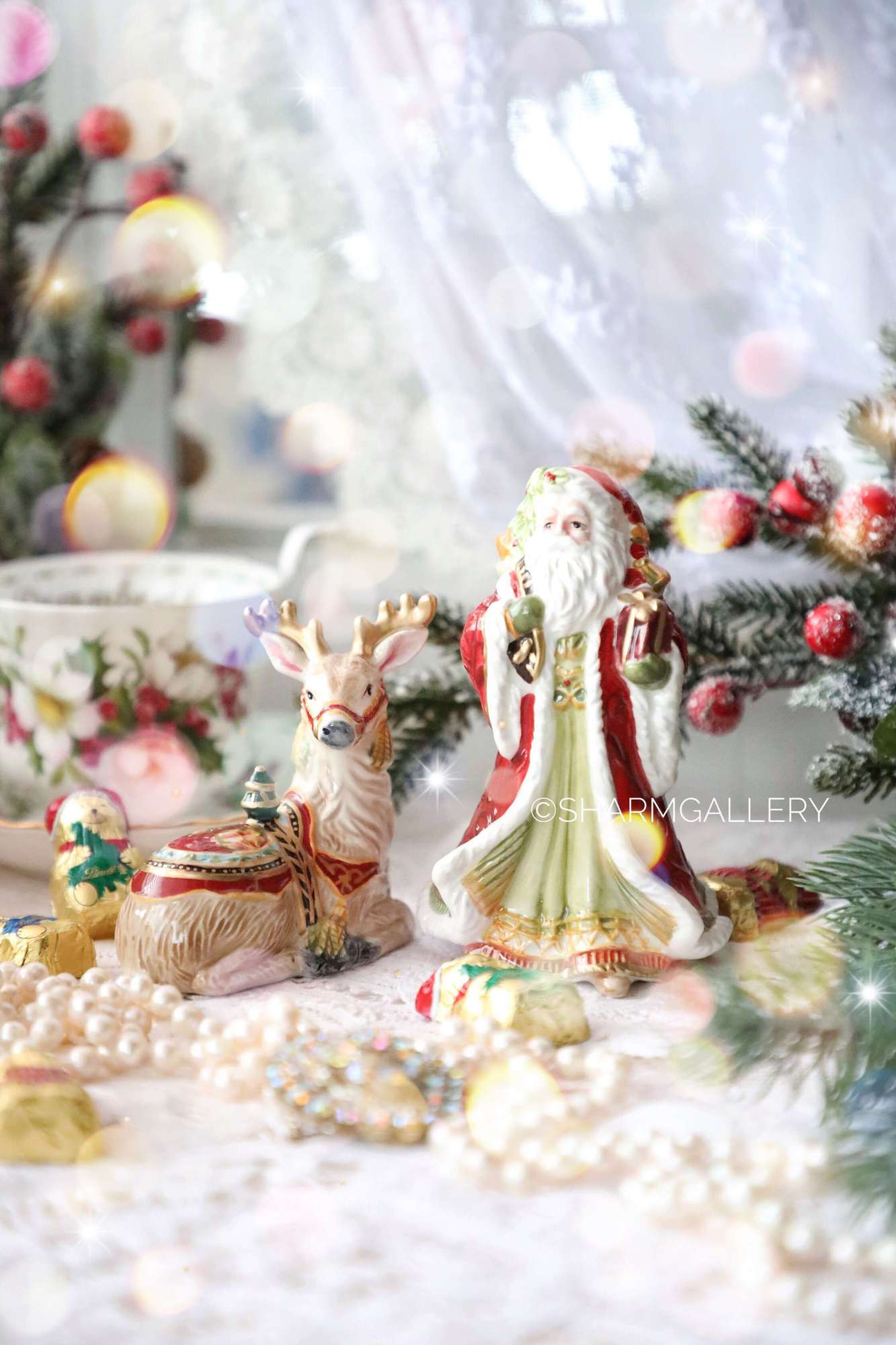 Набор СОЛОНКА И ПЕРЕЧНИЦА, Дед Мороз и Олень керамика FITZ AND FLOYD, США.