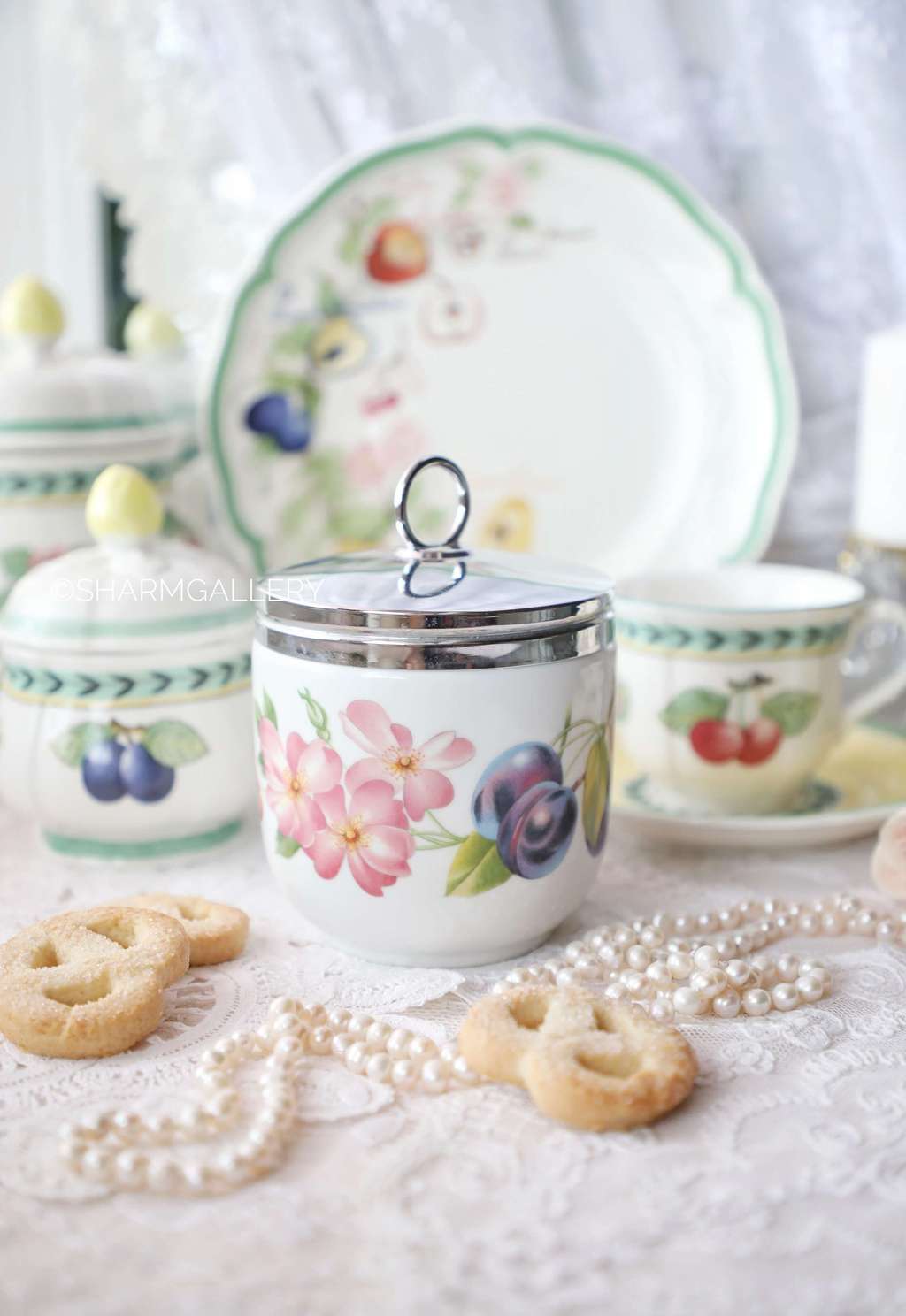 Кодлер Фрукты, размер Jumbo size на 4-6 яиц, Royal Worcester, Англия.