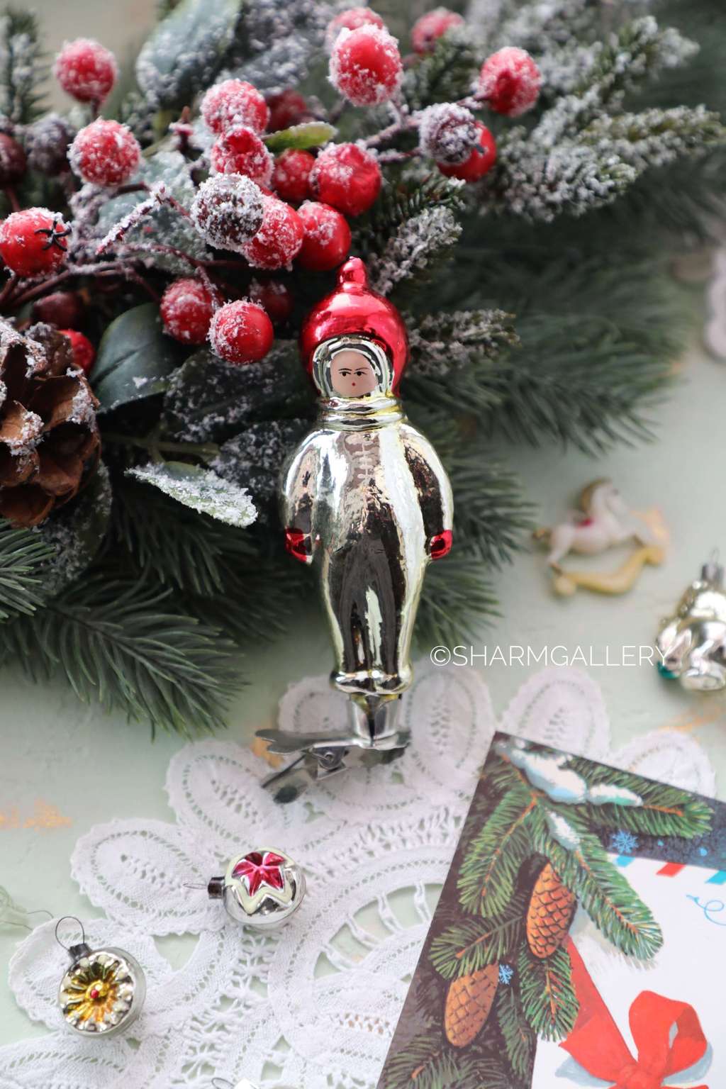 "Космонавт" №42. Елочная игрушка на прищепке, СССР.