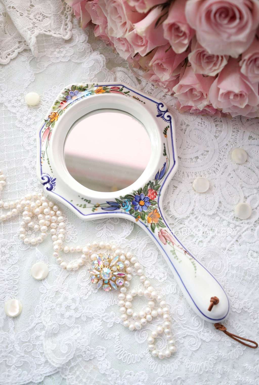 Винтажное ручное зеркало керамика, роспись, Португалия.