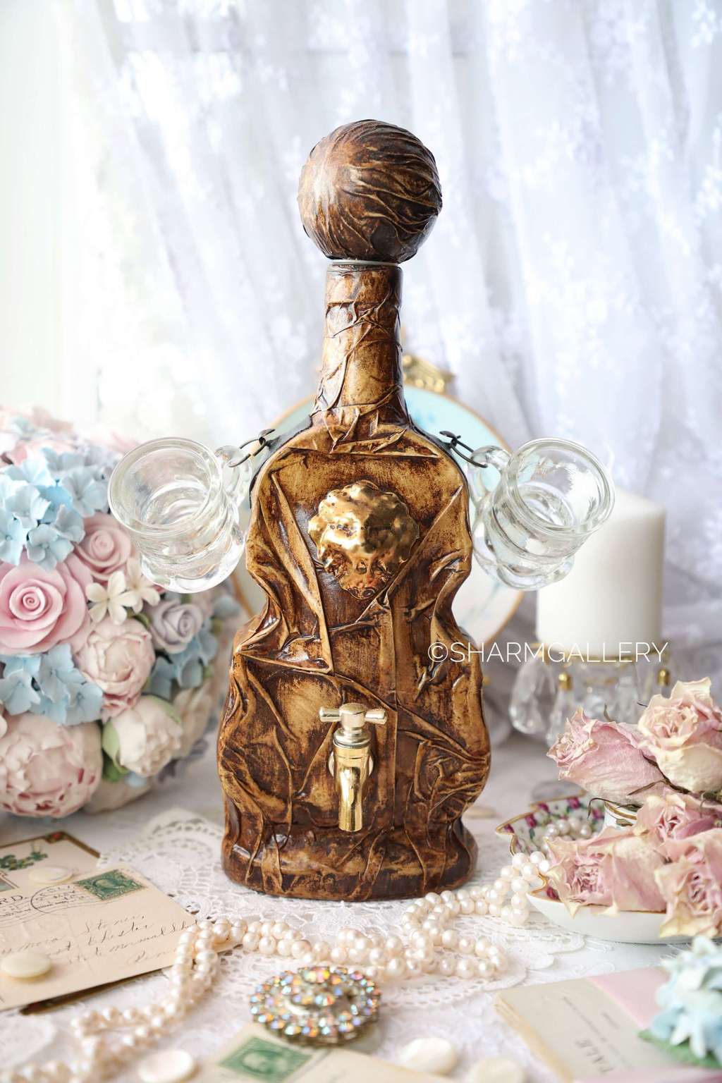 Набор для крепких напитков, бутылка 2 стопки, кожа, Италия.