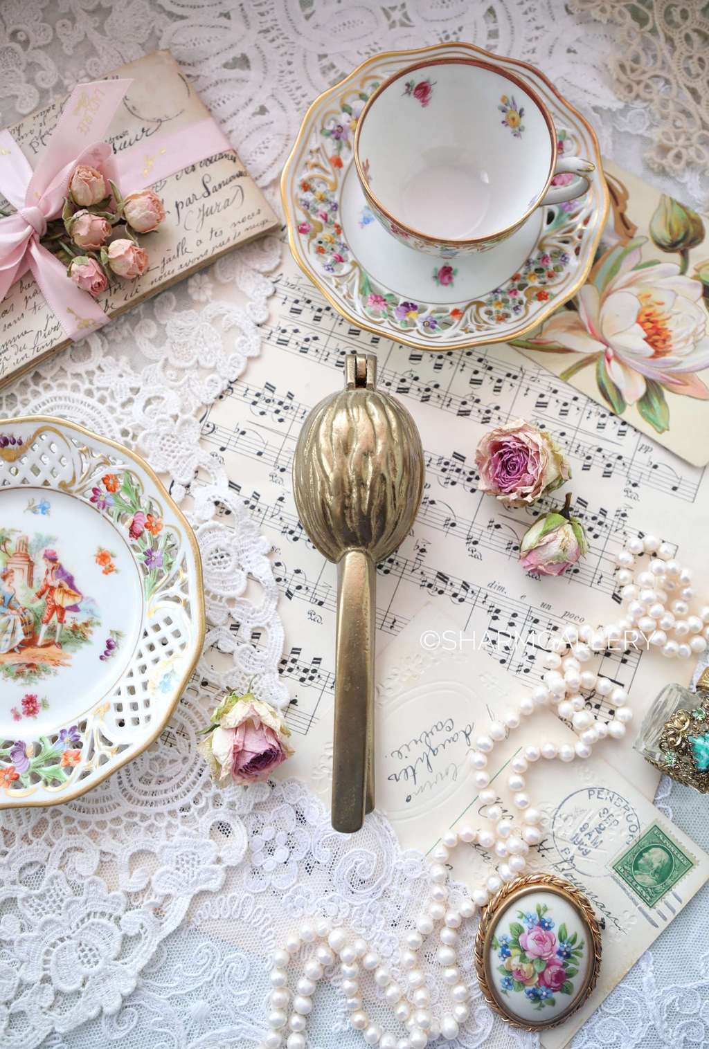 Орехокол «Грецкий орех» латунь, Германия.