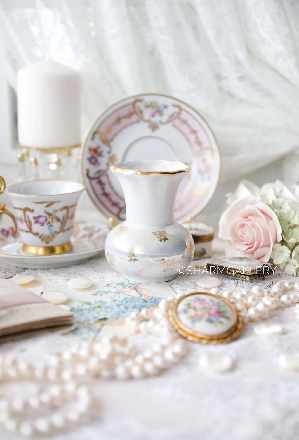 Вазочка перламутровая, фарфор RPR, позолота, Рига, СССР.