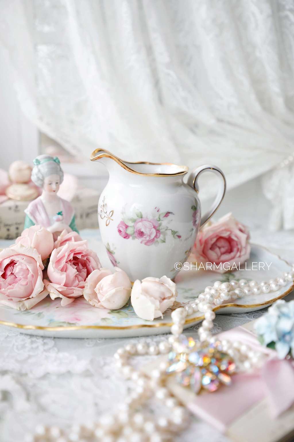 Сливочник/Молочник костяной фарфор "Ситцевые розы". ДФЗ Вербилки, СССР.