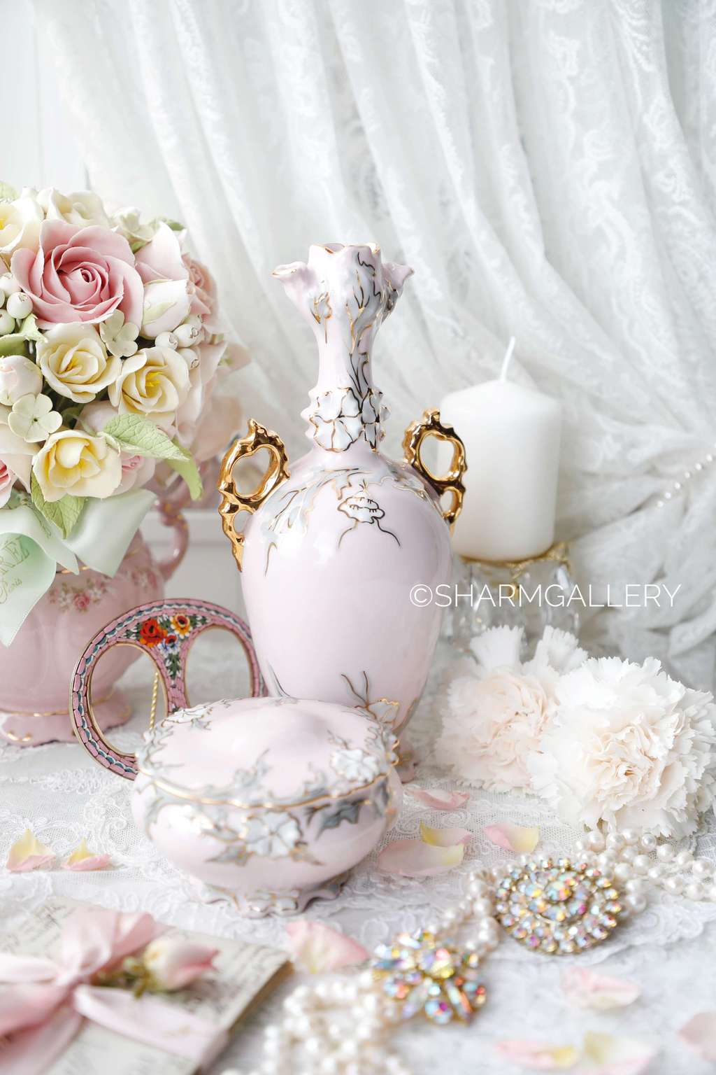 Набор Ваза и Шкатулка «Белый цветок» Ар нуво. Чешский розовый фарфор "Haas & Czjzek".