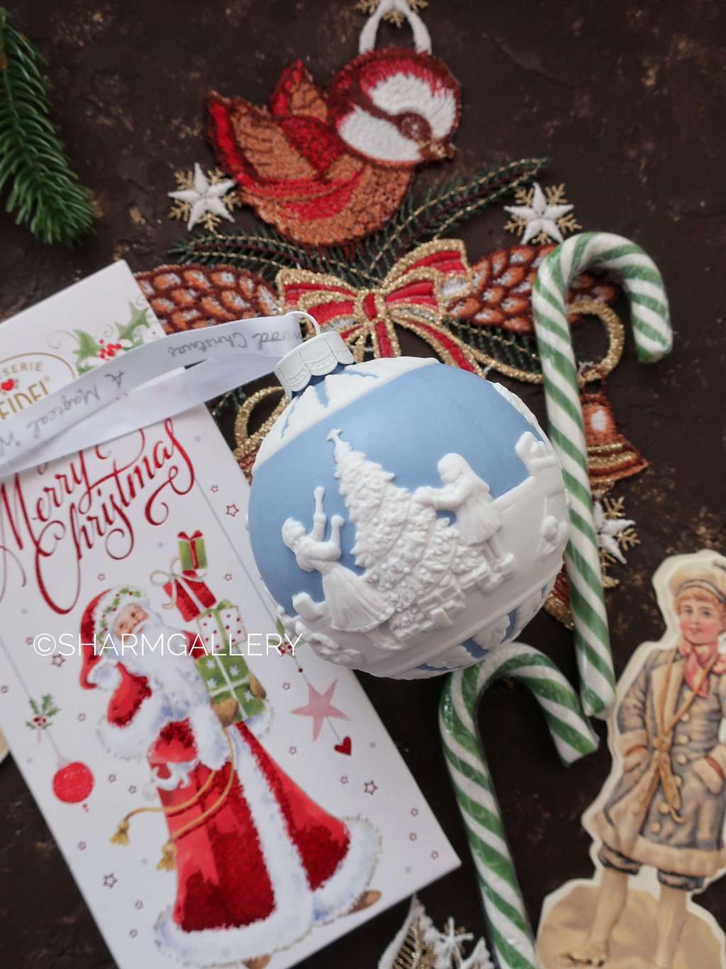 Елочный шар “Новогодний“ голубой бисквитный фарфор Веджвуд/Wedgwood, Англия.