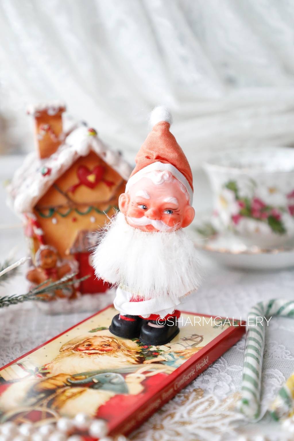 Санта Клаус. Кукла - Елочная игрушка, резина, ткань, ГДР.