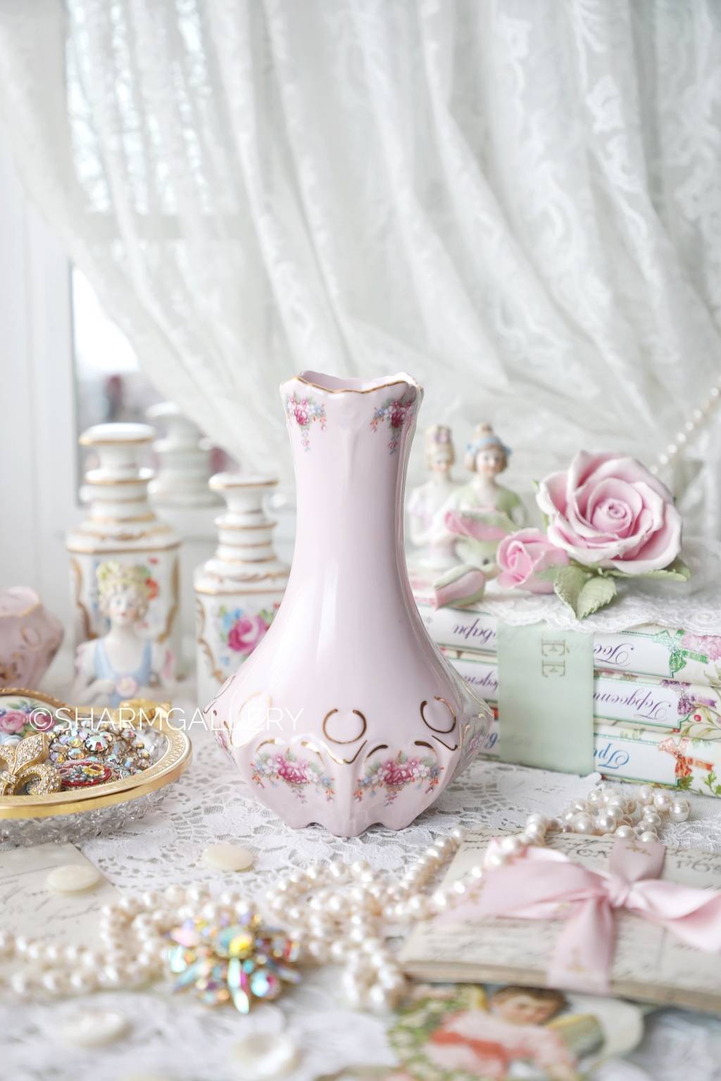 Ваза для цветов «Розовый букет» Чешский розовый фарфор "Haas & Czjzek" 1970гг.