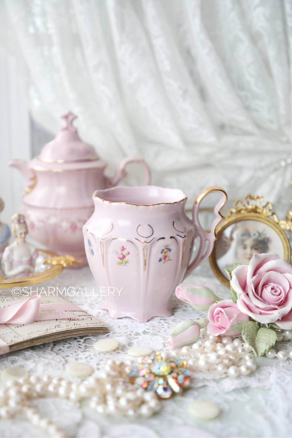 Кружка "Полевые цветы" 260мл. Розовый фарфор Чехословакия.