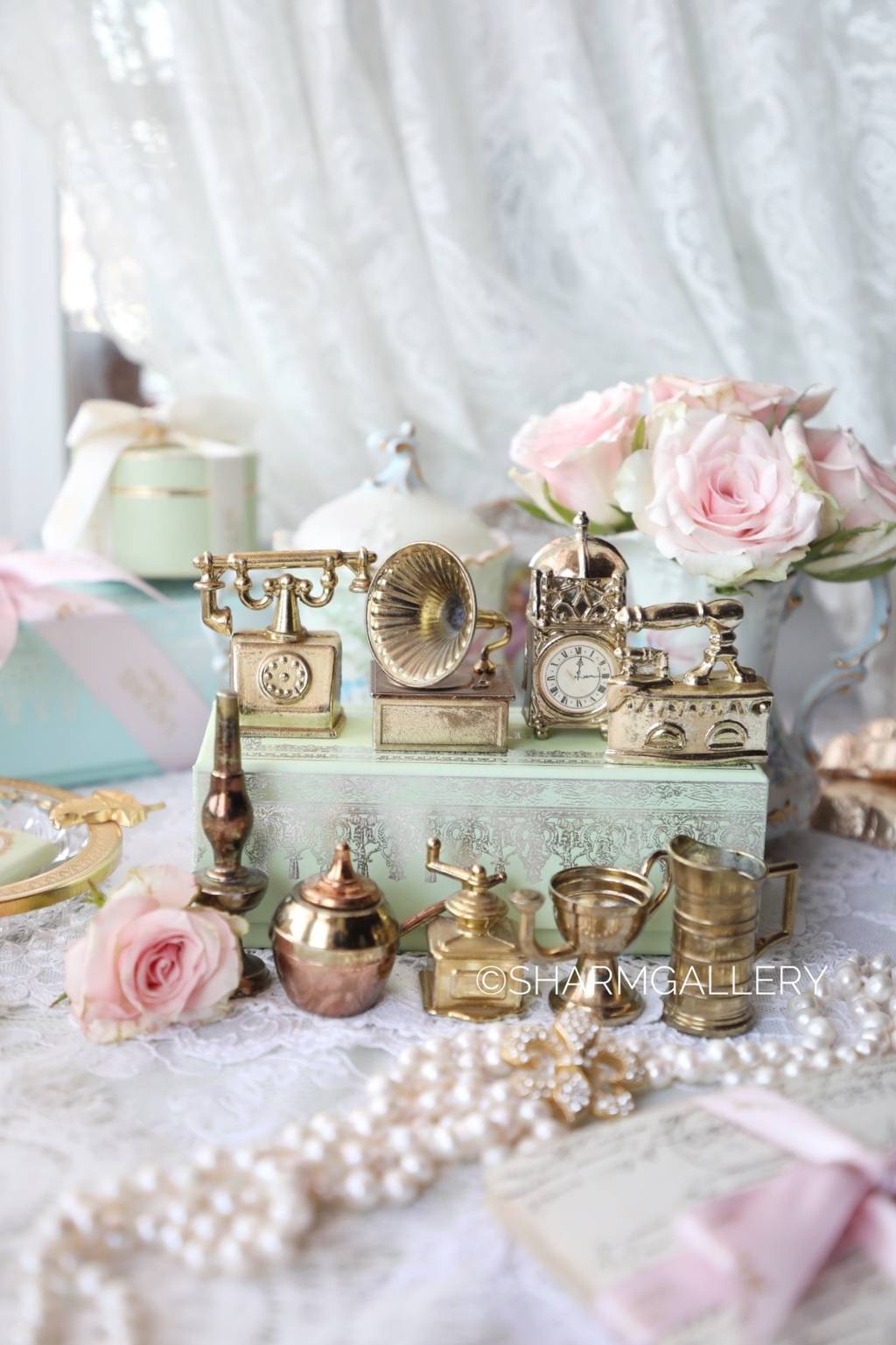 Коллекция винтажной миниатюры 9 предметов, металл Англия.