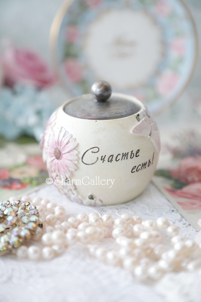 Подсвечник «Счастье есть» от Hallmark.