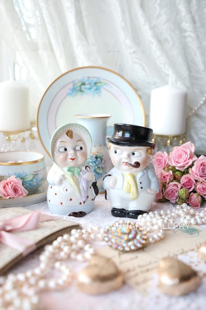 Набор "Бюргеры" Дама и Кавалер соль, перец, фарфор Wagner & Apel Германия.