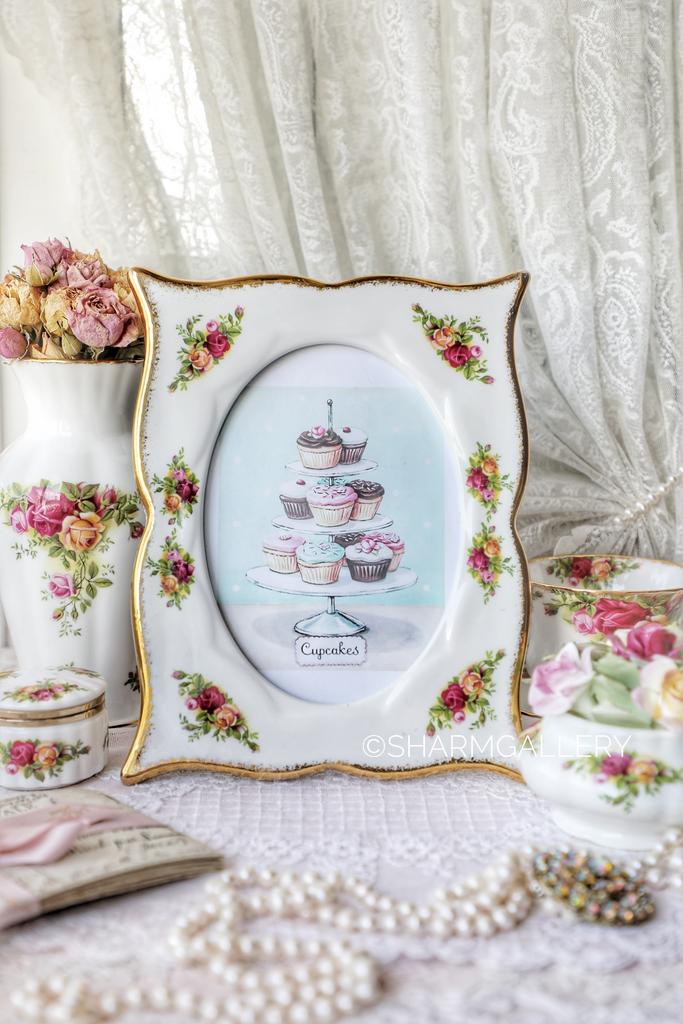 Рамка для фото Old Country Roses, фарфор Royal Albert Англия.