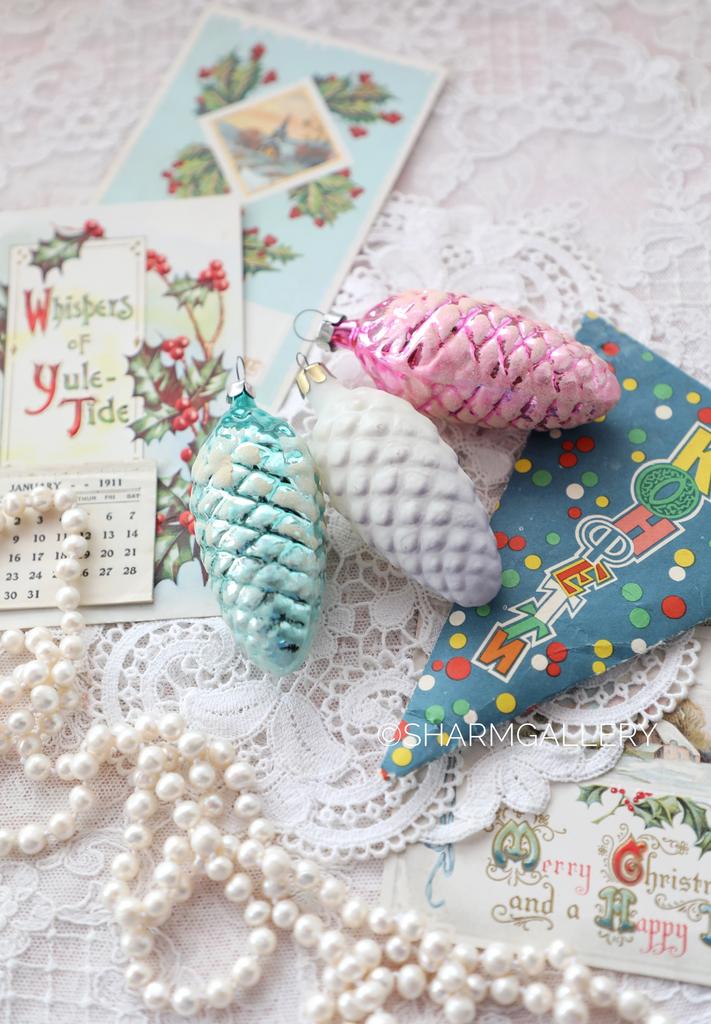 Набор елочных игрушек "Шишки" 3шт., стекло СССР. №23